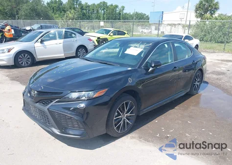 2022 Toyota Camry Se из США, поврежденный, VIN 4T1G11AKXNU642139